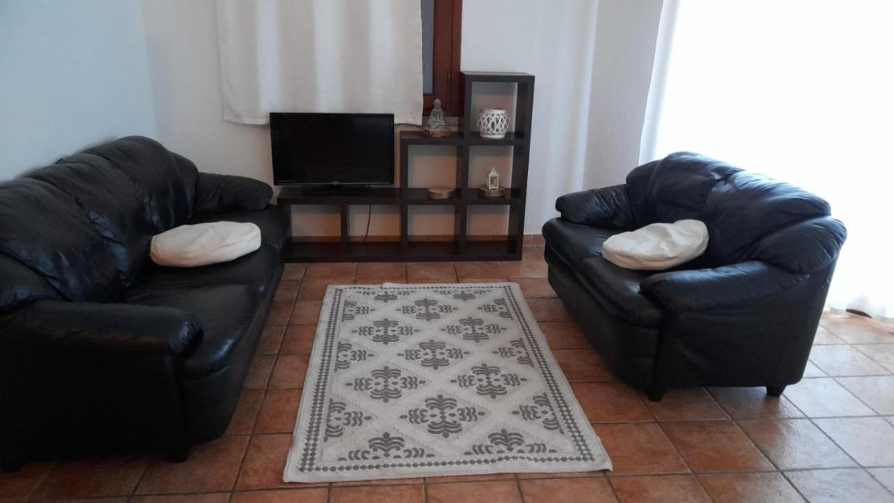 Casa Cimarosa Διαμέρισμα Όλμπια Εξωτερικό φωτογραφία